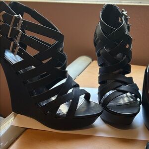 Elegant Black Strappy Wedge Sandals